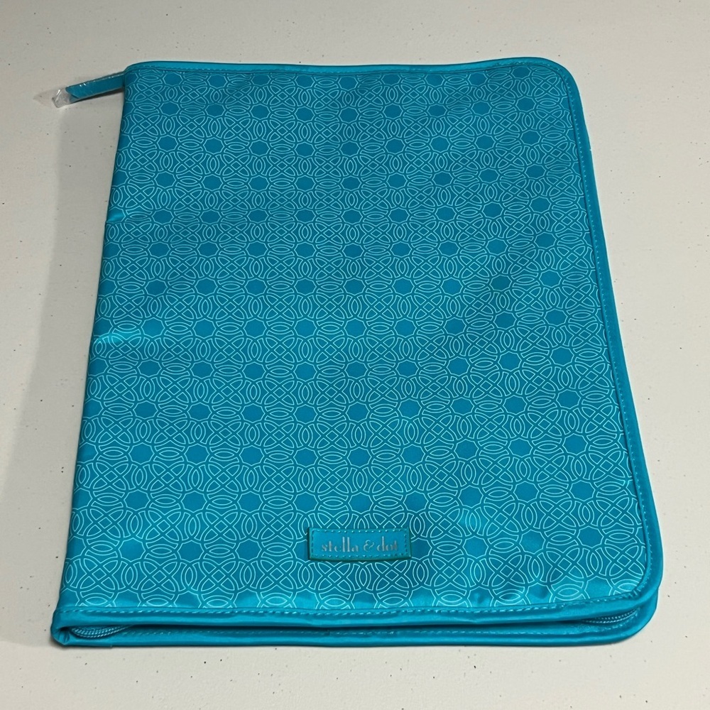 🆕 STELLA & DOT Jewelry Travel Case / Organizer